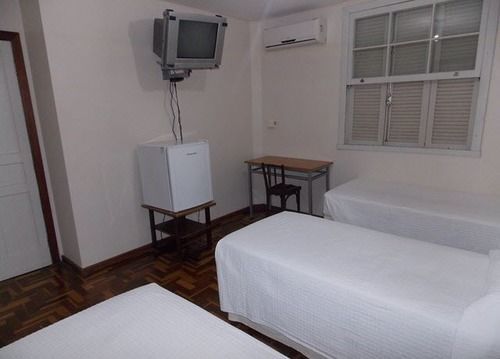 Hotel Porto Alegre Buitenkant foto